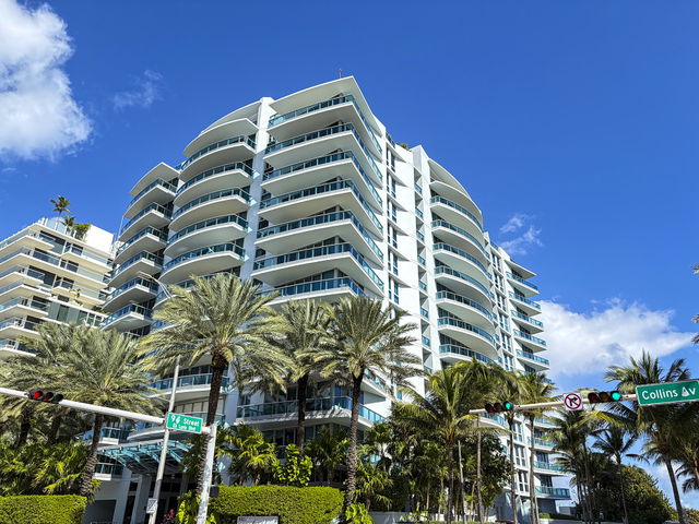 Azure of Surfside  photo 3
